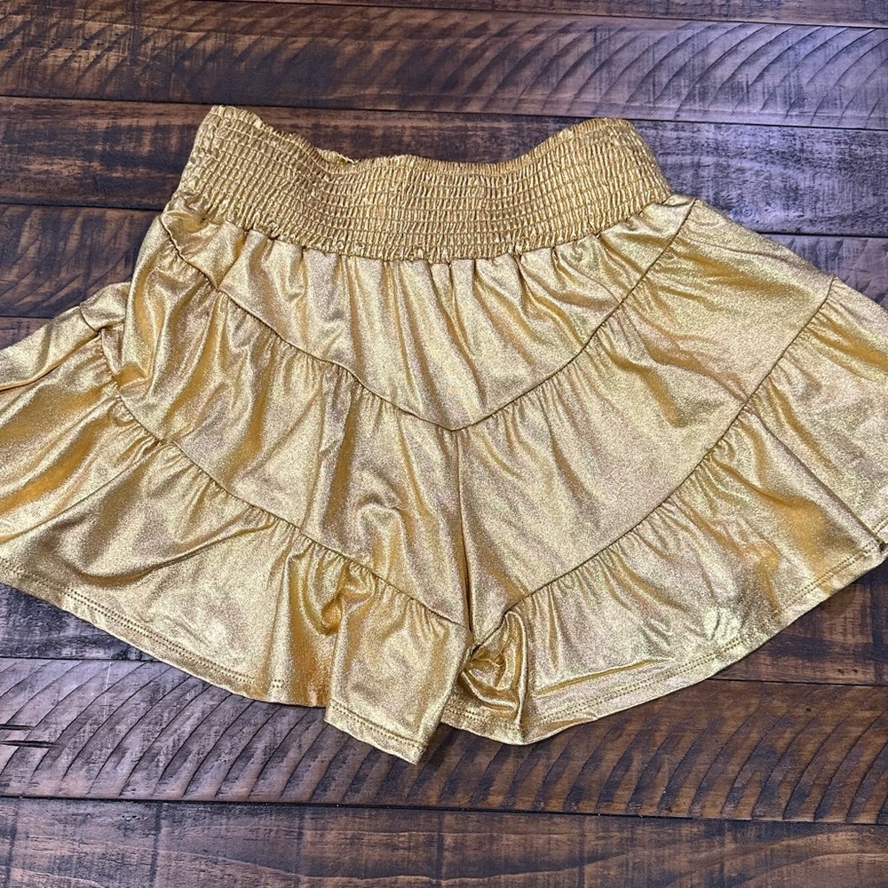 Fantastic Fawn Gold Tiered Women's Skorts